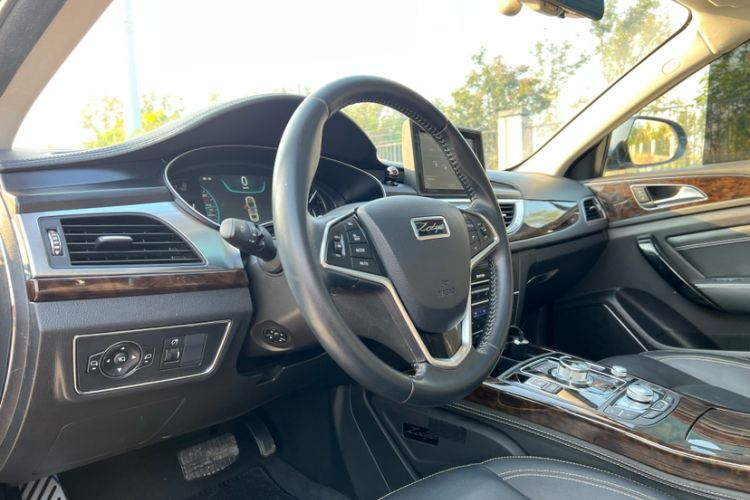 Used Zotye Z700 2018 Z700H 1.8T DCT Prestige Model Steering Wheel