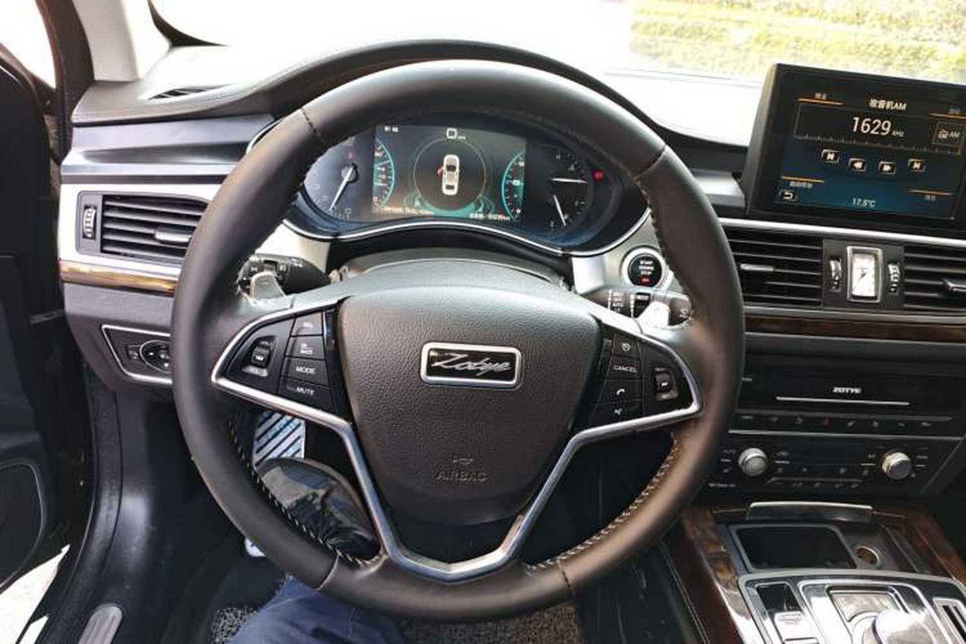 Used Zotye Z700 2018 Z700H 1.8T DCT Luxury Edition Steering Wheel