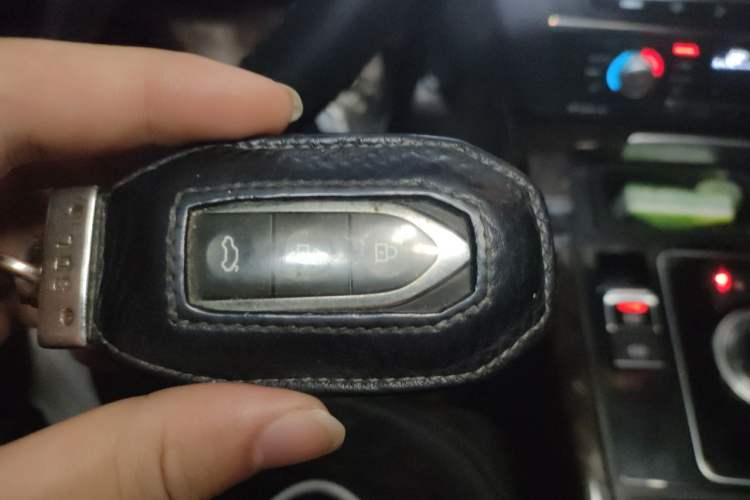 Used Zotye Z700 2018 Z700H 1.8T DCT Prestige Model Vehicle Key