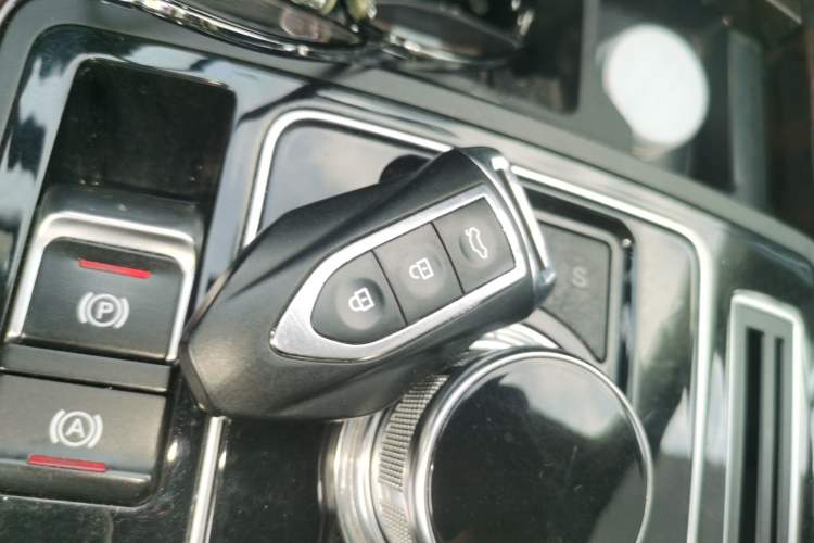 Used Zotye Z700 2018 Z700H 1.8T DCT Luxury Edition Vehicle Key