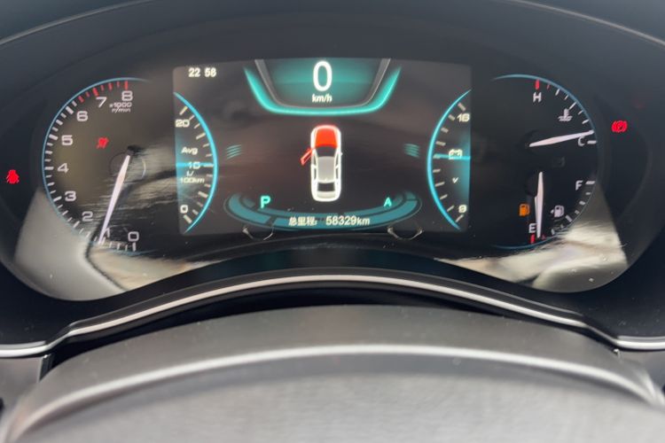 Used Zotye Z700 2018 Z700H 1.8T DCT Prestige Model Odometer Close Up