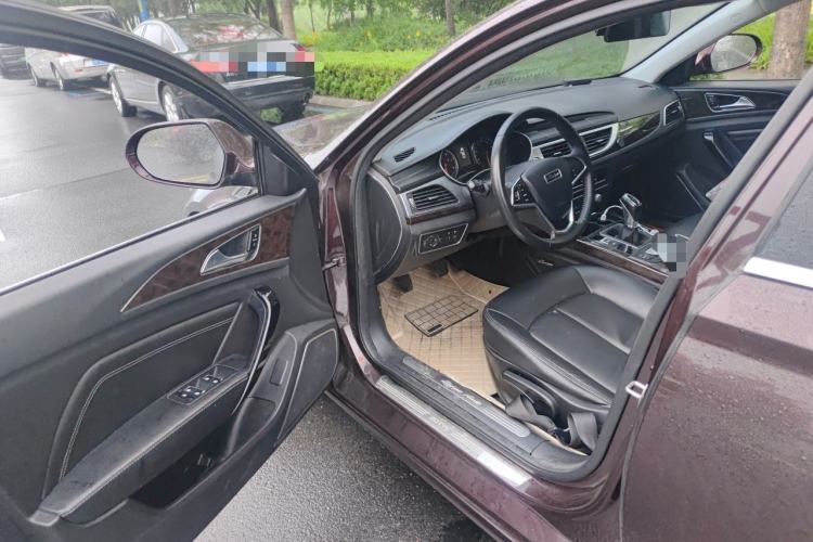 Used Zotye Z700 2018 Z700H 1.8T Manual Luxury Model Driver Seat