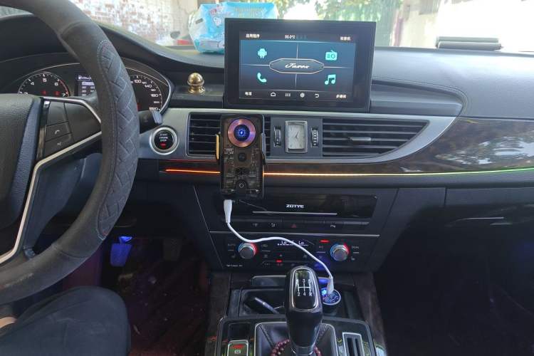 Used Zotye Z700 2018 Z700H 1.8T Manual Luxury Edition Audio And AC Panel