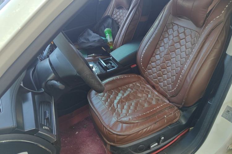 Used Zotye Z700 2018 Z700H 1.8T Manual Luxury Edition Left Front Seat