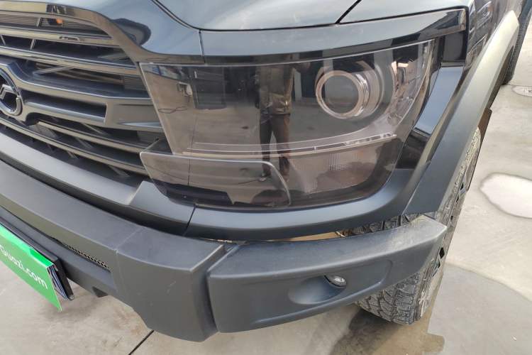 Used Zxauto 1949 2023 2.3T Passenger Version Diesel Automatic 4x4 Ultra-Luxury Standard Double Left Front Headlight