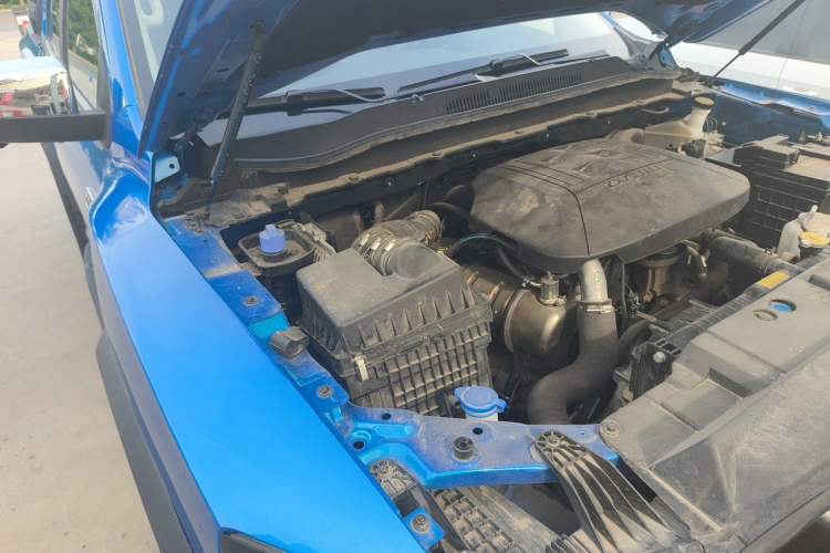 Used Zxauto 1949 2023 2.3T Passenger Version Diesel Automatic 4x4 Ultra-Luxury Standard Double Engine Bay Right