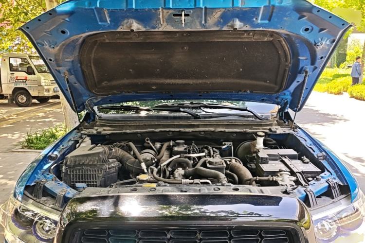 Used Zxauto 1986 2023 2.8T Heavy-Duty Manual Diesel Two-Wheel Drive Big Double Cab JE493ZLQ6E Engine Bay