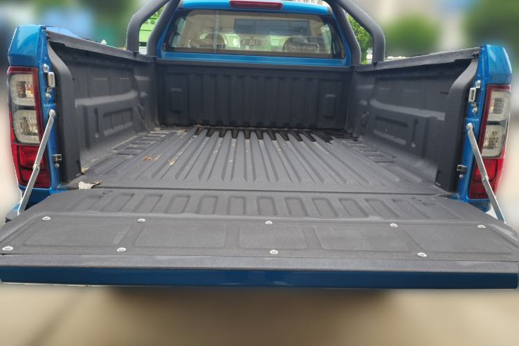 Used Zxauto 1986 2024 2.8T Heavy-Duty Diesel Manual Two-Wheel Drive Luxury Big Double Flatbed Trunk