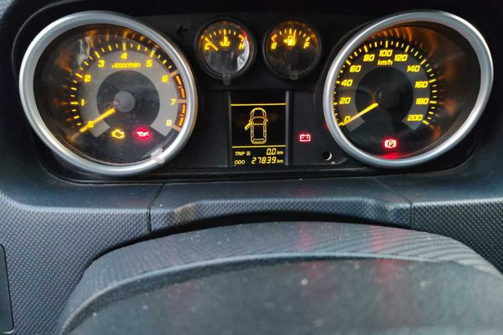 Used Zxauto C3 2014 1.5L Manual - Start-Up Version Odometer Close Up