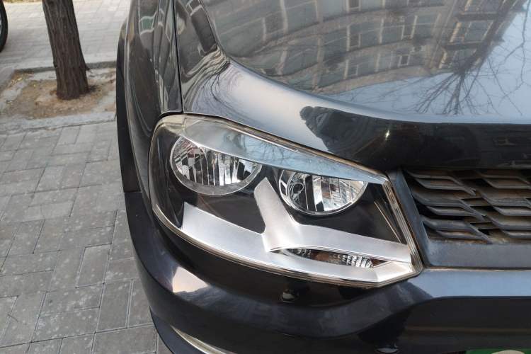 Used Zxauto C3 2014 1.5L Manual - Start-Up Version Right Front Headlight