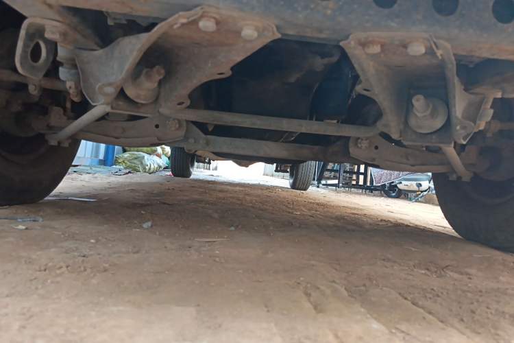 Used Zxauto Flagship A9 2009 2.4T Diesel Luxury Version Chassis Front