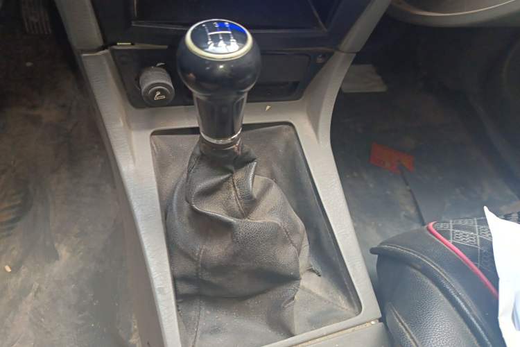 Used Zxauto Flagship A9 2009 2.4T Diesel Luxury Version Gear Lever
