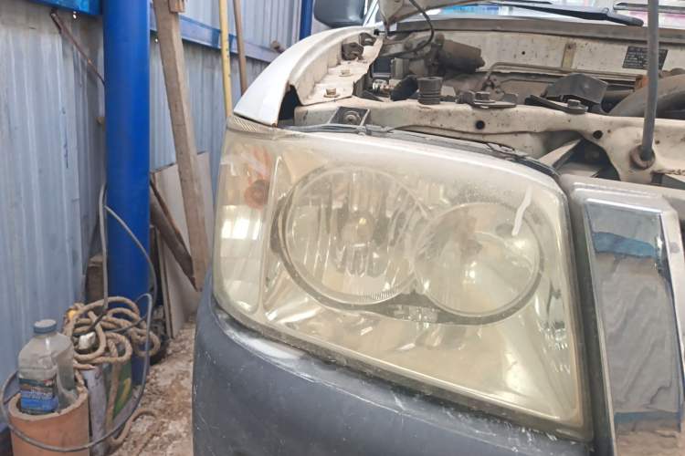 Used Zxauto Flagship A9 2009 2.4T Diesel Luxury Version Right Front Headlight