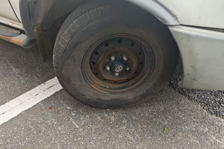 Used Zxauto Flagship A9 2009 2.4T Diesel Luxury Version Right Front Wheel Hub