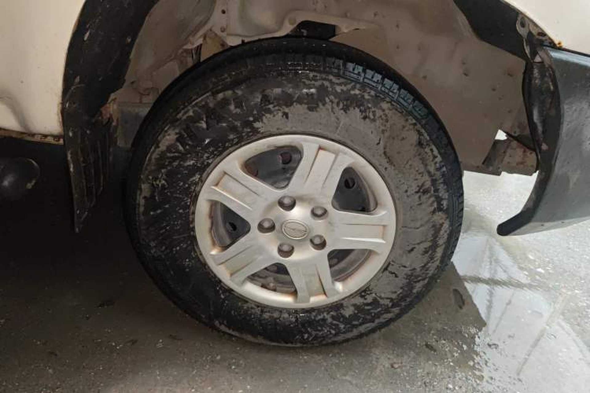 Used Zxauto Flagship A9 2009 2.4T Diesel Luxury Version Right Front Wheel Hub