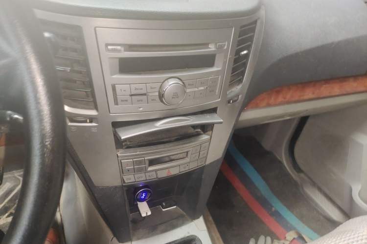 Used Zxauto Grandtiger 2013 2.8T Diesel Two-Wheel Drive Common Rail Audio And AC Panel