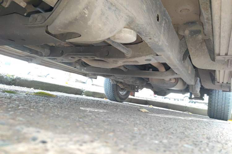 Used Zxauto Grandtiger 2013 2.8T Diesel Two-Wheel Drive Common Rail Chassis Front Left