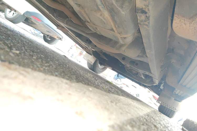 Used Zxauto Grandtiger 2013 2.8T Diesel Two-Wheel Drive Common Rail Chassis Rear Right