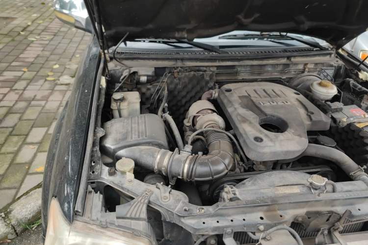 Used Zxauto Grandtiger 2013 2.8T Diesel Two-Wheel Drive Common Rail Engine Bay Right