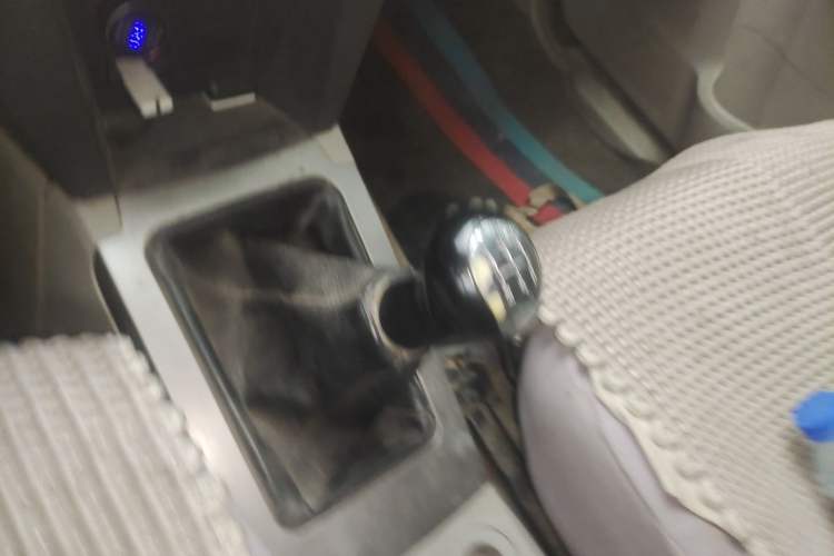 Used Zxauto Grandtiger 2013 2.8T Diesel Two-Wheel Drive Common Rail Gear Lever