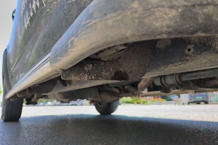 Used Zxauto Grandtiger 2013 2.8T Diesel Two-Wheel Drive Common Rail Chassis Front Right