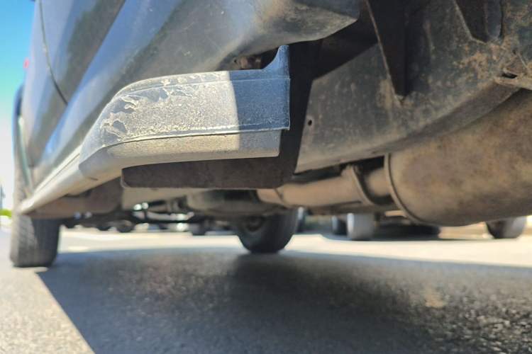 Used Zxauto Grandtiger 2013 2.8T Diesel Two-Wheel Drive Common Rail Chassis Rear Left