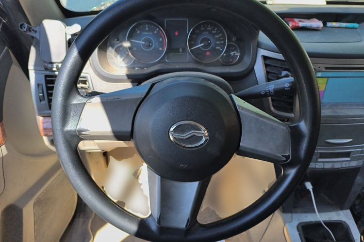 Used Zxauto Grandtiger 2013 2.8T Diesel Two-Wheel Drive Common Rail Steering Wheel