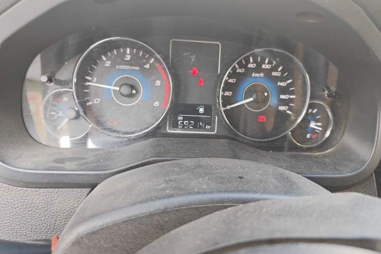 Used Zxauto Grandtiger 2014 2.8T Two-Wheel Drive Diesel Luxury Version Odometer Close Up