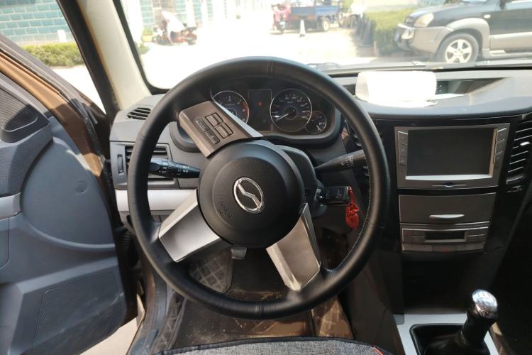 Used Zxauto Grandtiger 2014 2.8T Two-Wheel Drive Diesel Luxury Version Steering Wheel