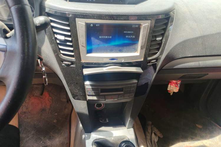 Used Zxauto Grandtiger 2015 2.8T Diesel Two-Wheel Drive Value Edition Mid-Size Audio And AC Panel