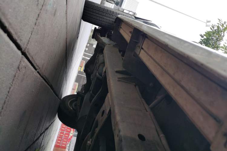Used Zxauto Grandtiger 2018 2.5T Diesel China V-Standard 4x4 Elite Version Mid-Size XD25T5 Chassis Front Right