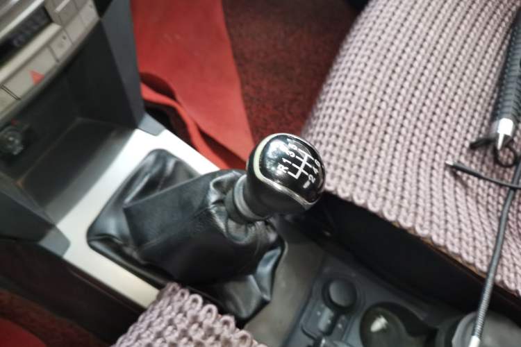 Used Zxauto Grandtiger 2018 2.5T Diesel China V-Standard 4x4 Elite Version Mid-Size XD25T5 Gear Lever