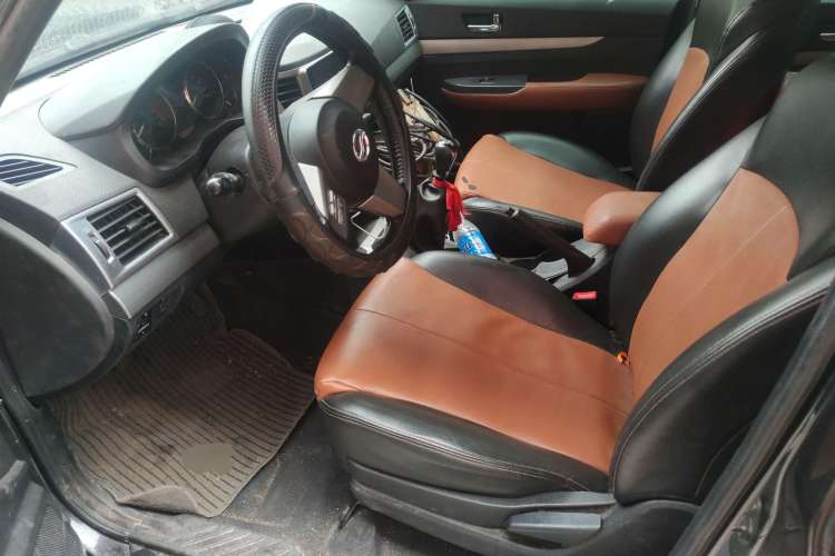 Used Zxauto Grandtiger 2018 2.5T Off-Road Diesel National V Four-Wheel Drive Standard Version Big Double Cab SD4V25R-100 Left Front Seat