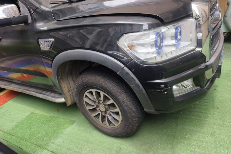 Used Zxauto Grandtiger 2018 2.5T Off-Road Version Diesel China V Two-Wheel Drive Luxury Grade Medium Double Cabin SD4V25R-100 Right Front Wheel Hub