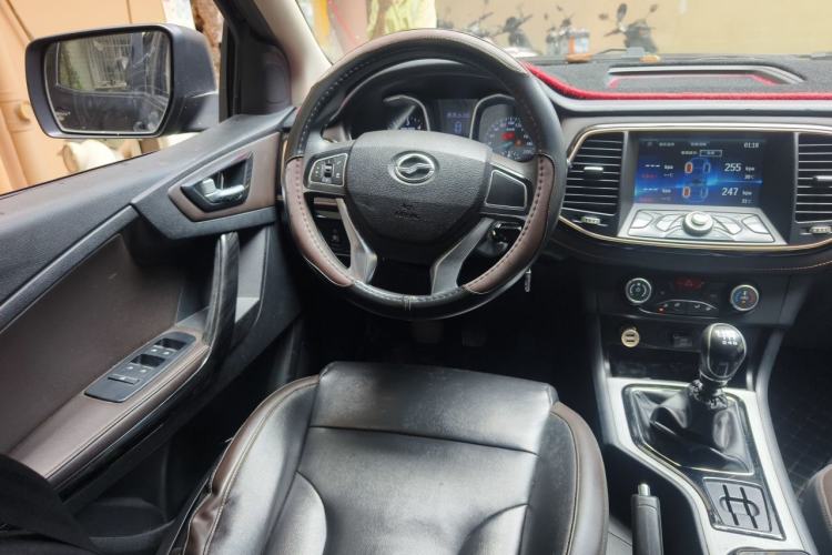 Used Zxauto Grandtiger 2018 2.5T Off-Road Version Diesel China V Two-Wheel Drive Luxury Grade Medium Double Cabin SD4V25R-100 Steering Wheel