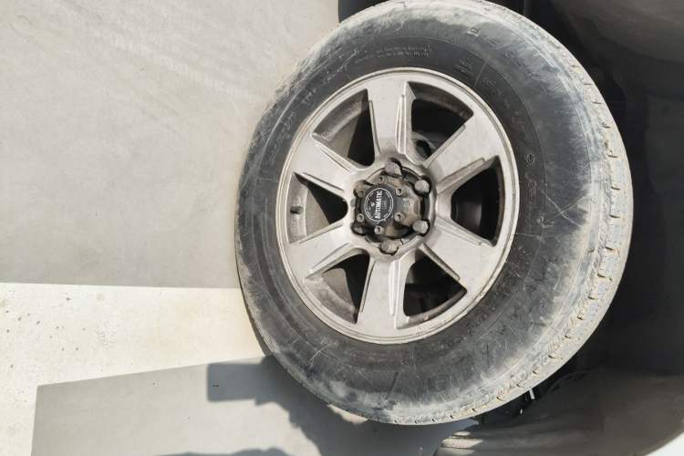 Used Zxauto Grandtiger 2018 2.4L Off-Road Version Gasoline National Emission Standard V 4WD Standard Configuration Big Double Cab – 4G69S4N Right Front Wheel Hub