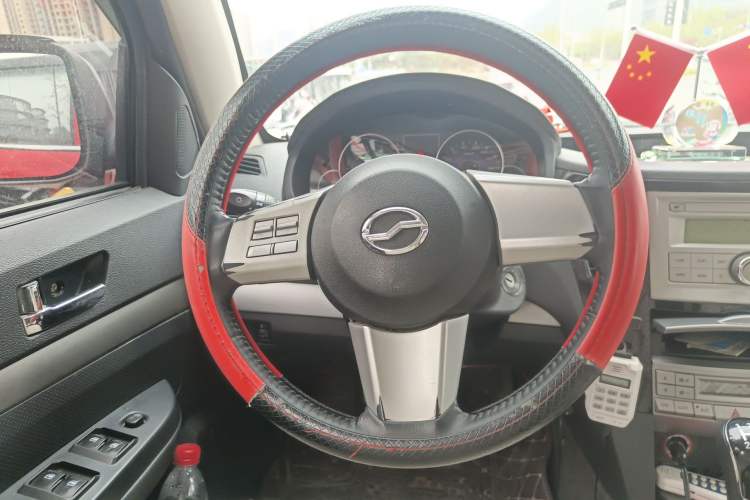 Used Zxauto Grandtiger 2019 1.5T Off-Road Version Gasoline China VI Standard Two-Wheel Drive with Dual Wheels Steering Wheel