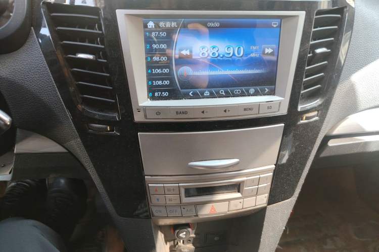 Used Zxauto Grandtiger 2019 1.5T Off-Road Edition Gasoline China VI Standard Two-Wheel Drive Luxury Big Double Audio And AC Panel