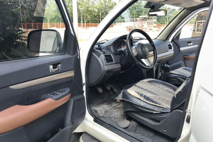 Used Zxauto Grandtiger 2019 1.5T Off-Road Version Gasoline China VI Standard Two-Wheel Drive with Dual Wheels Driver Seat