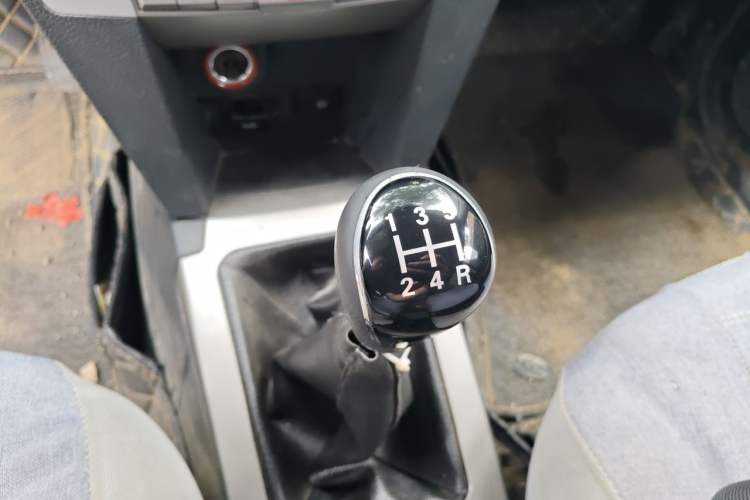 Used Zxauto Grandtiger 2019 1.5T Off-Road Version Gasoline China VI Standard Two-Wheel Drive Big Double-Cab Gear Lever
