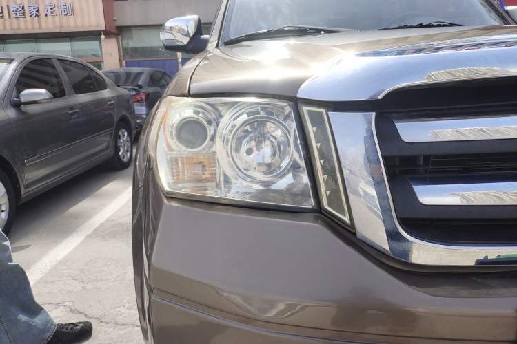 Used Zxauto Grandtiger 2020 1.5T Off-Road Edition Gasoline China VI Standard Two-Wheel-Drive Big Double Cab Right Front Headlight