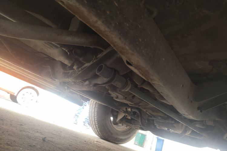Used Zxauto Grandtiger G3 2010 2.8T Two-Wheel-Drive Diesel Base Version Chassis Front Right