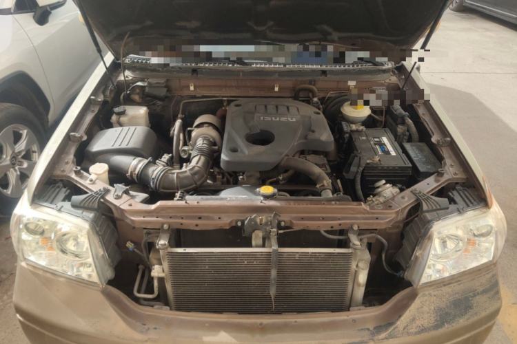 Used Zxauto Grandtiger G3 2010 2.8T Two-Wheel-Drive Diesel Base Version Engine Bay