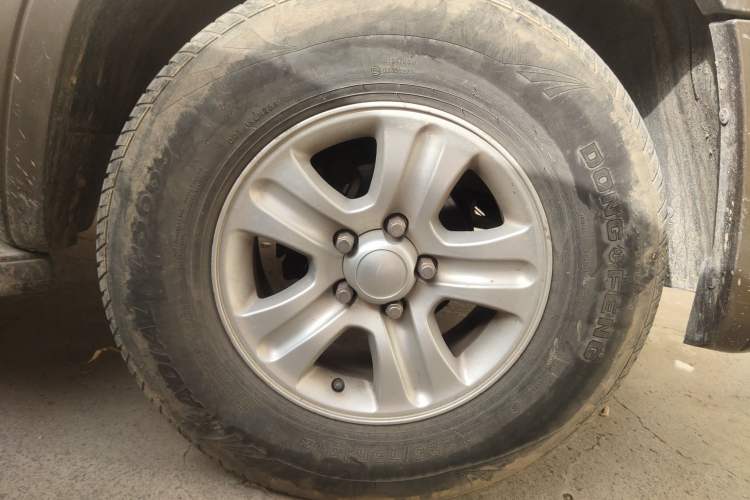 Used Zxauto Grandtiger G3 2010 2.8T Two-Wheel-Drive Diesel Base Version Right Front Wheel Hub