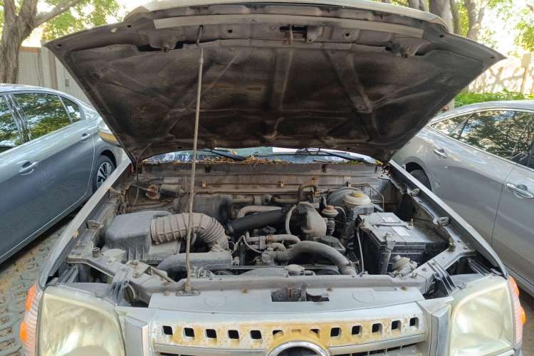Used Zxauto Grandtiger G3 2010 2.8T Two-Wheel-Drive Diesel Base Version Engine Bay