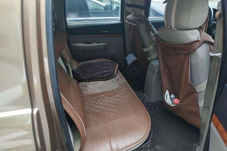 Used Zxauto Grandtiger G3 2013 2.8T Two-Wheel Drive Diesel Elite Version – Mid-Size Left Rear Seat