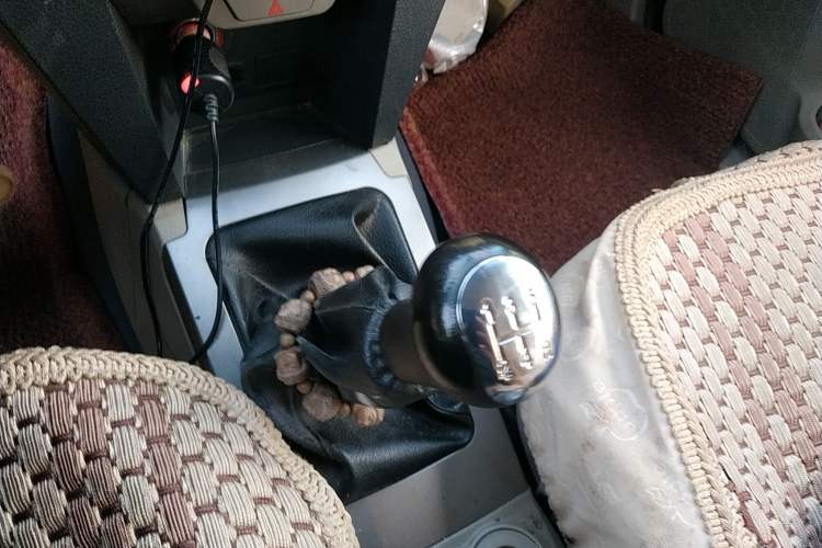 Used Zxauto Grandtiger G3 2013 2.2L Two-Wheel Drive Gasoline Elite Version Mid-Range Axle Gear Lever