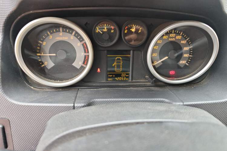 Used Zxauto GX3 2015 1.5L Comfort Edition Odometer Close Up