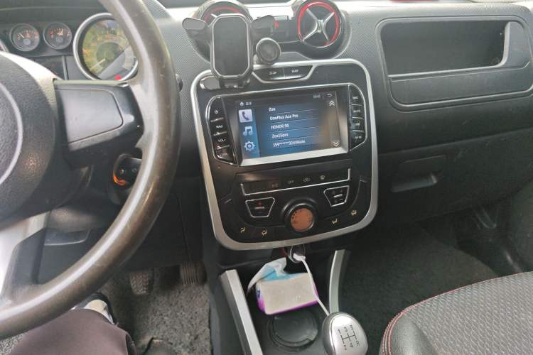 Used Zxauto GX3 2015 1.5L Elite Edition Audio And AC Panel
