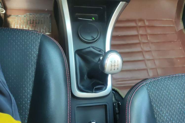 Used Zxauto GX3 2015 1.5L Luxury Edition Gear Lever